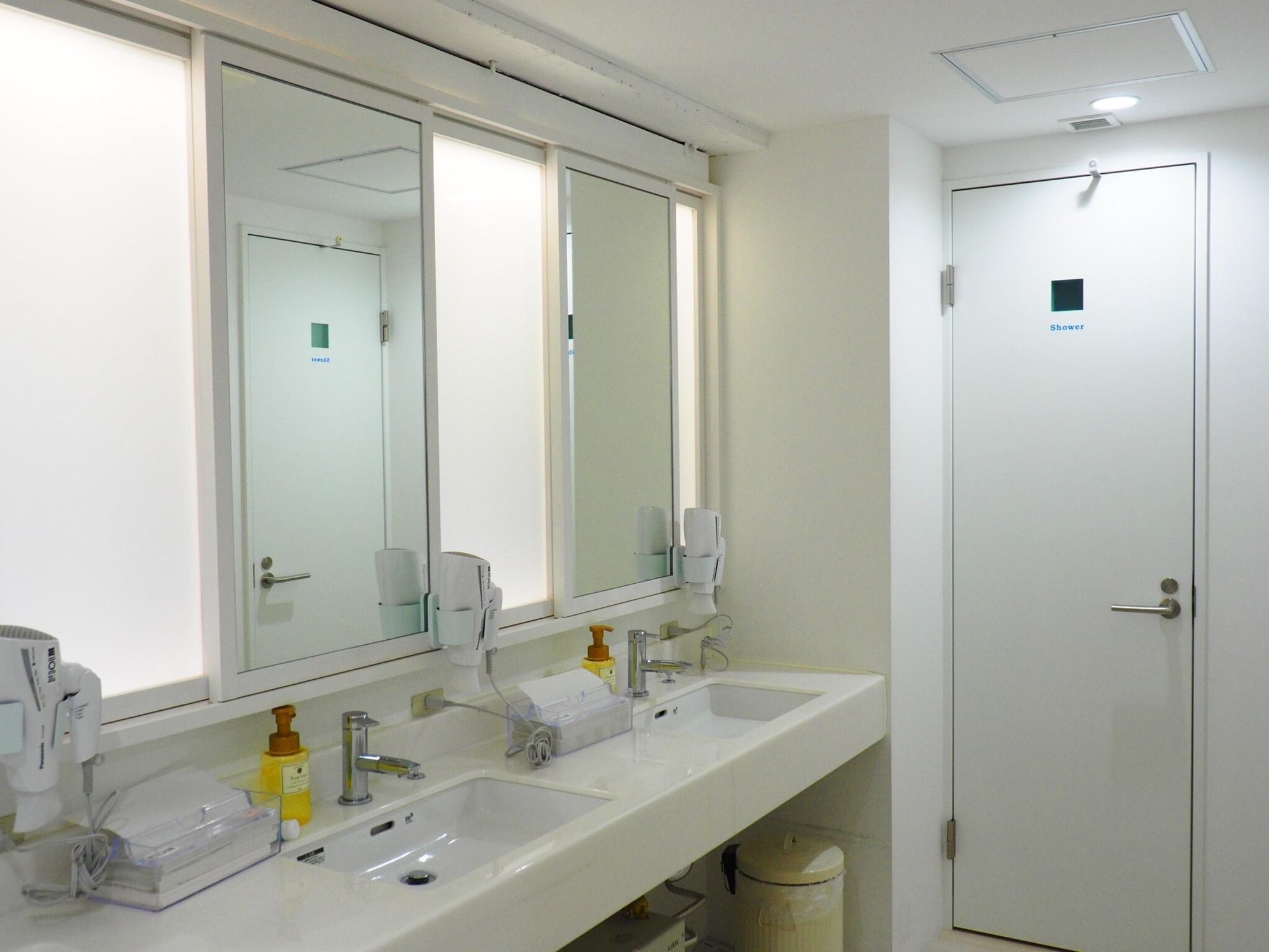 The Dorm Hostel Osaka Exterior photo
